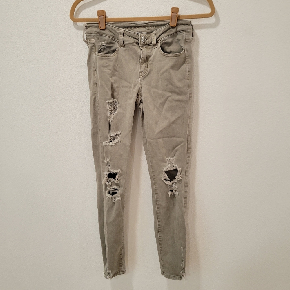 American Eagle‎ Distressed Gray Skinny Jeans Women’s 4 Short